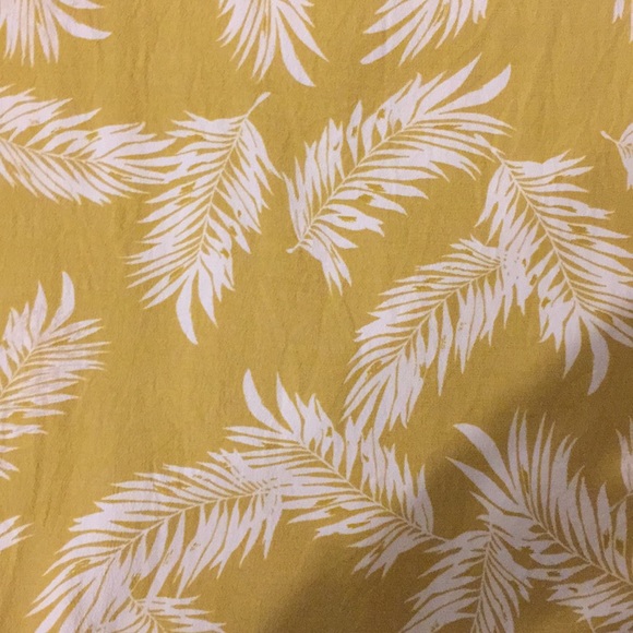 Yellow and white T-shirt dress - Picture 2 of 4